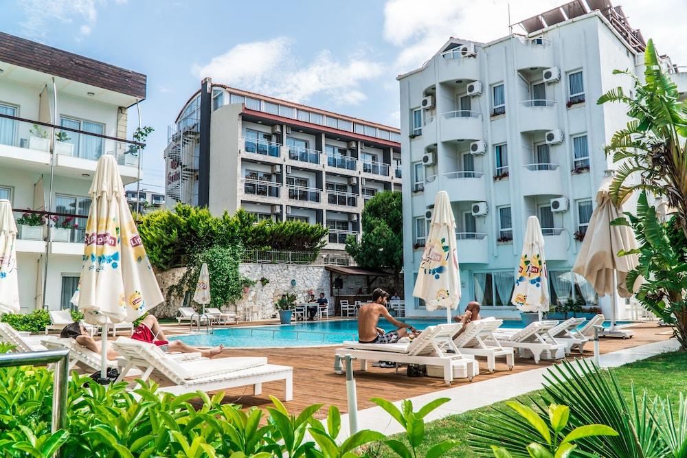 Otel Yeni Çeşme المظهر الخارجي الصورة