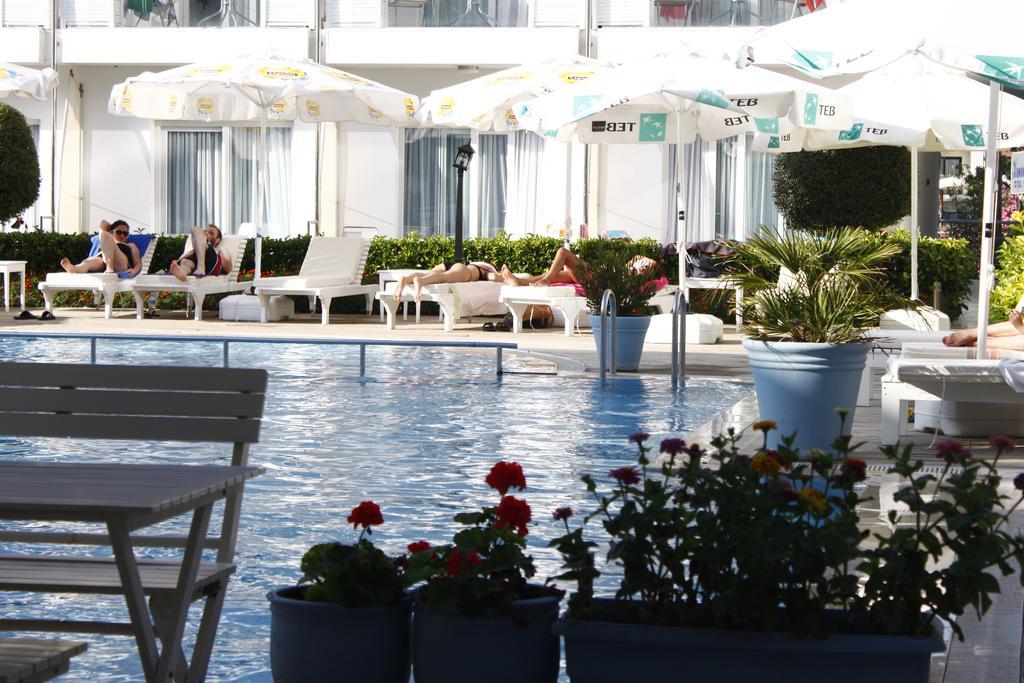 Otel Yeni Çeşme المظهر الخارجي الصورة