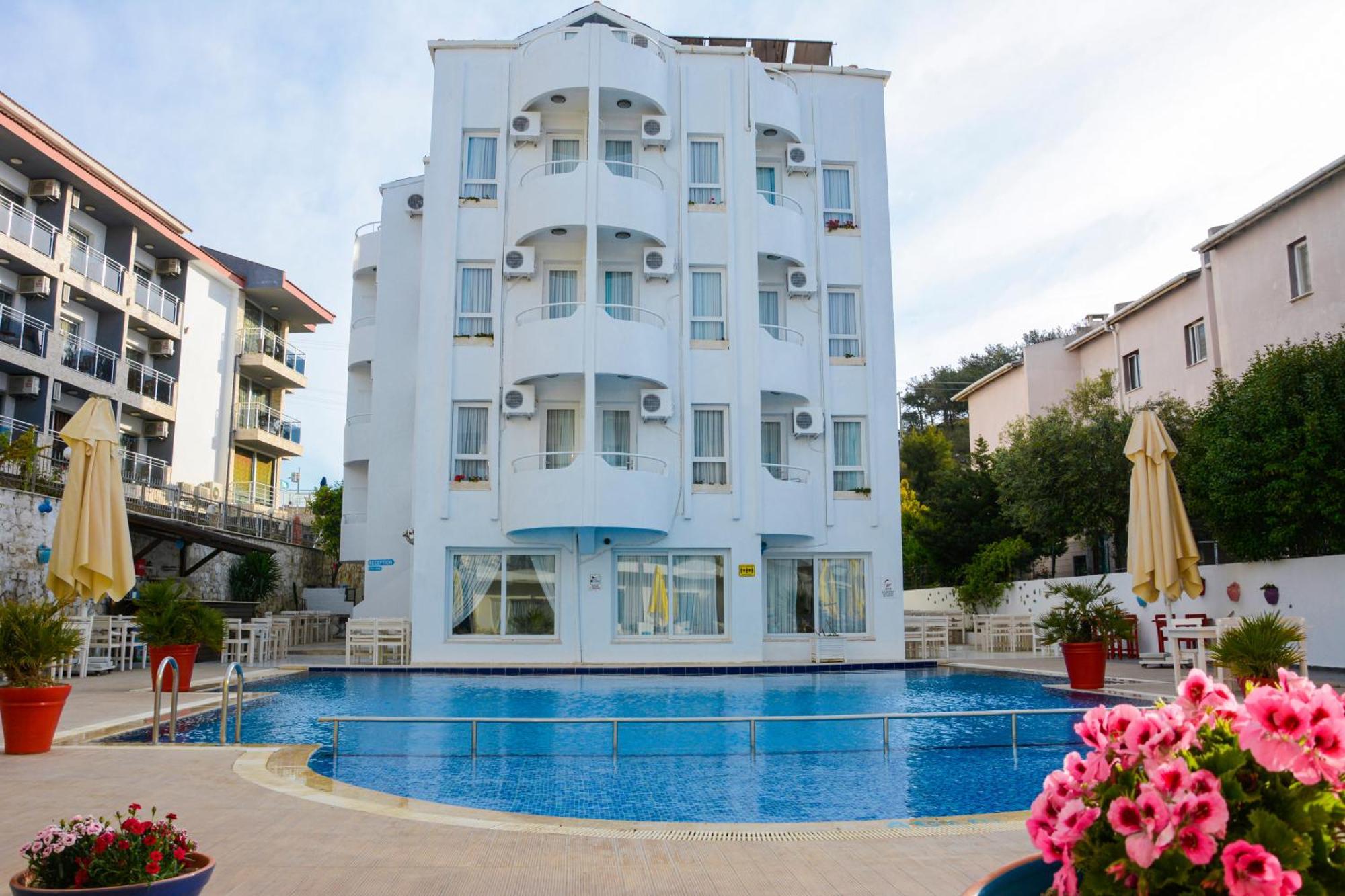 Otel Yeni Çeşme المظهر الخارجي الصورة